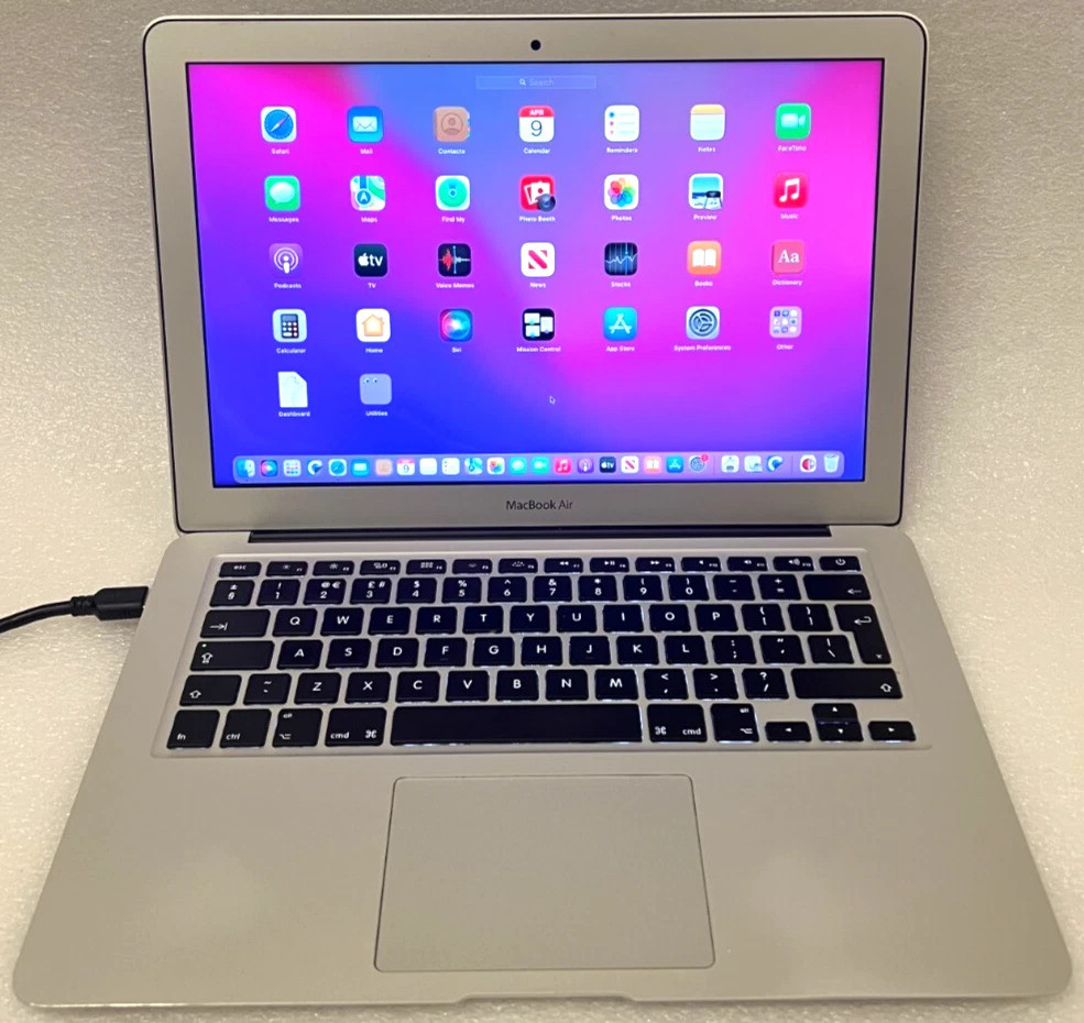 Apple Macbook Air